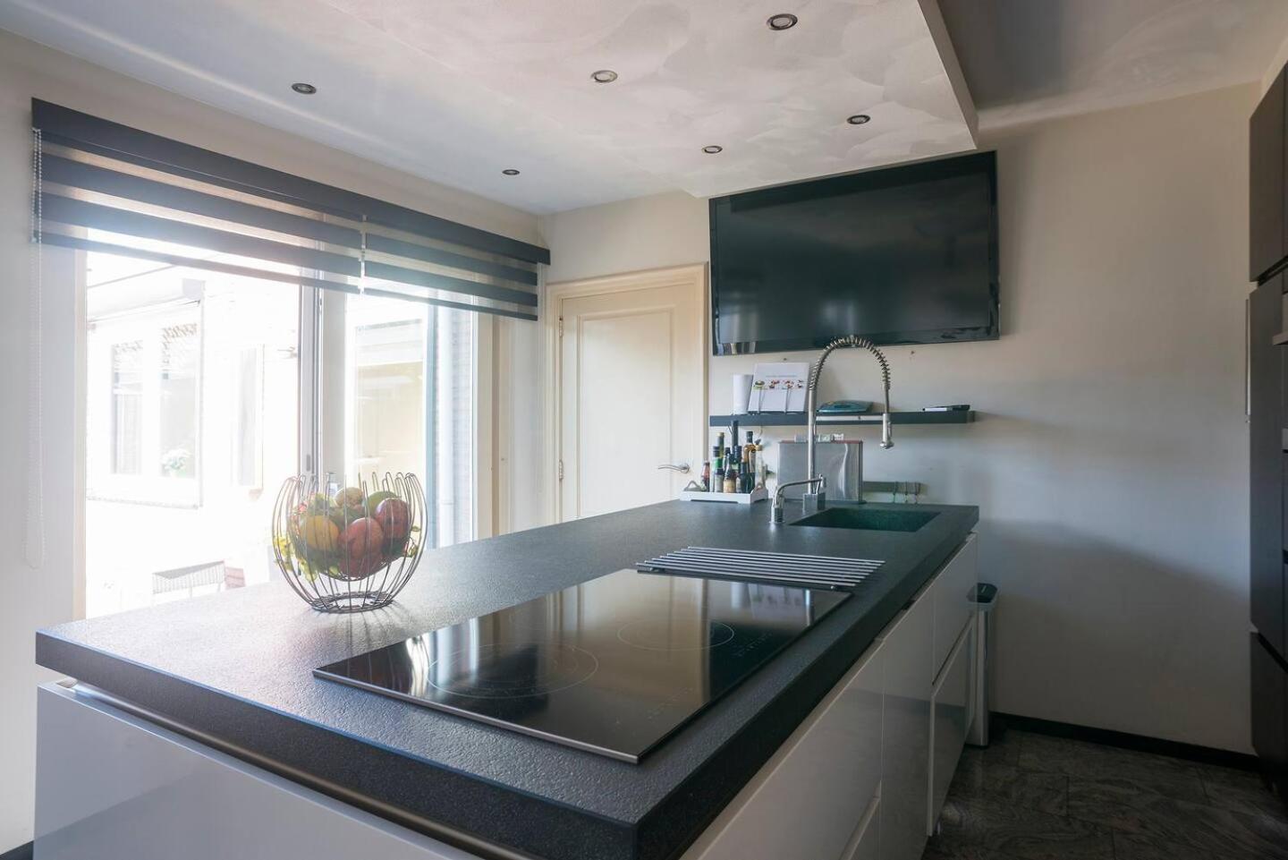 Xxl House With Free Parking & 3 Bedrooms تيلبورغ المظهر الخارجي الصورة