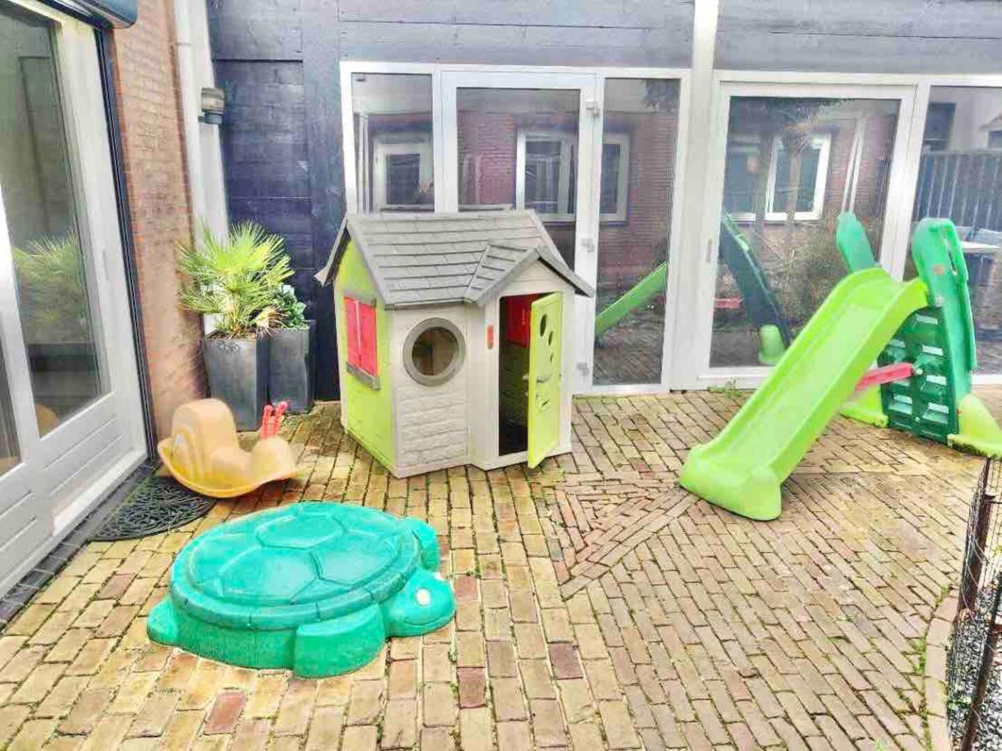 Xxl House With Free Parking & 3 Bedrooms تيلبورغ المظهر الخارجي الصورة
